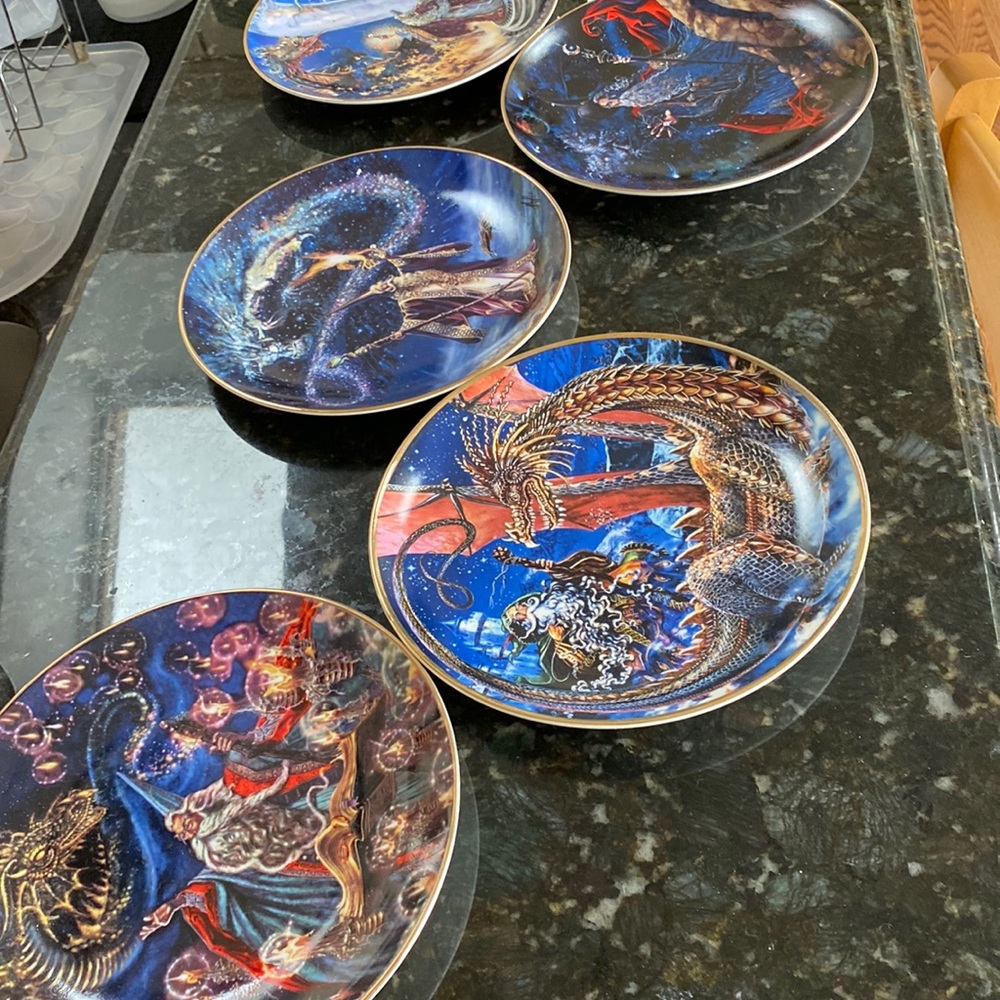 FRANKLIN MINT  collector dishes